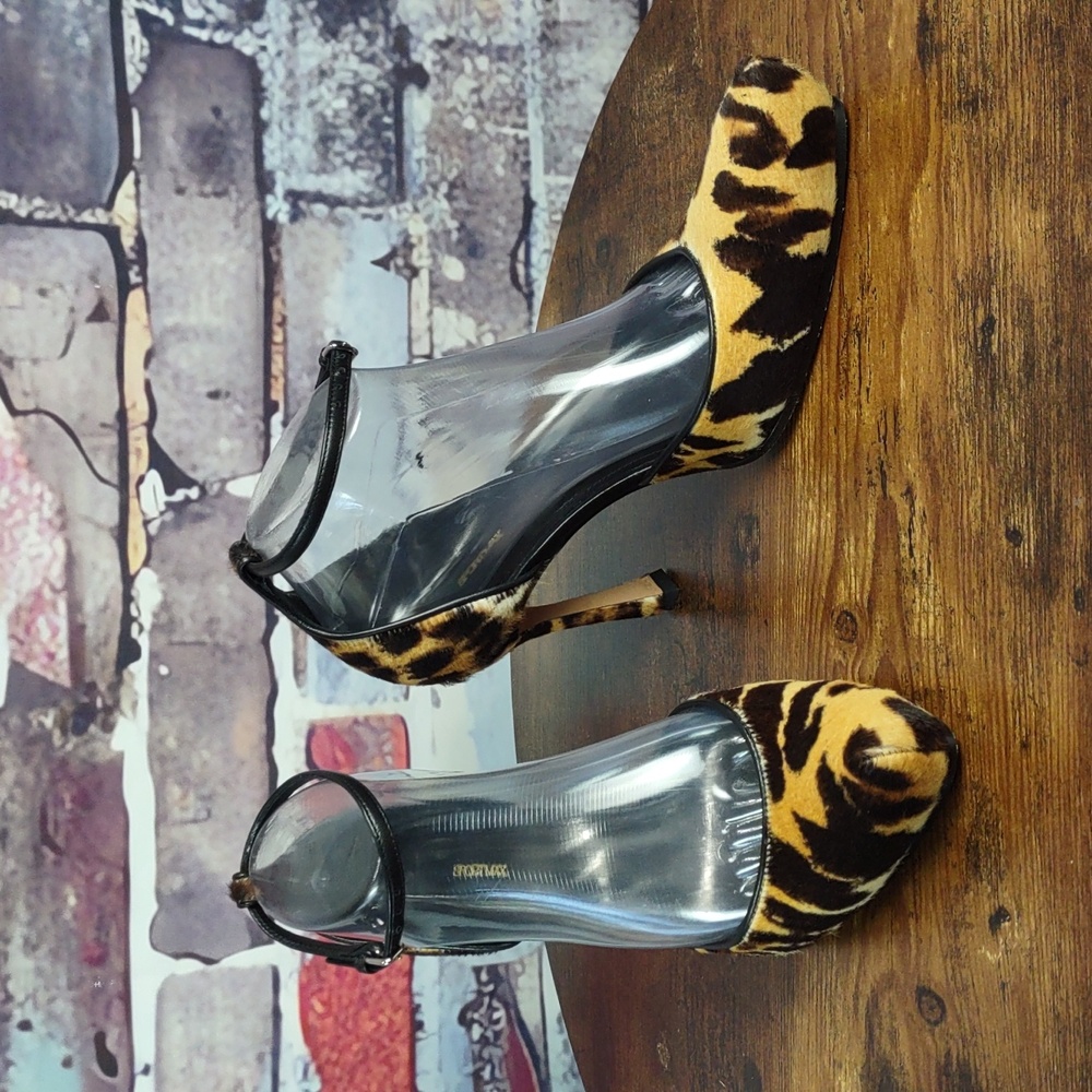 SPORTMAX by Max Mara Leopard Pattern Cow Hair Ankle Strap Heels - Picture 2 of 12